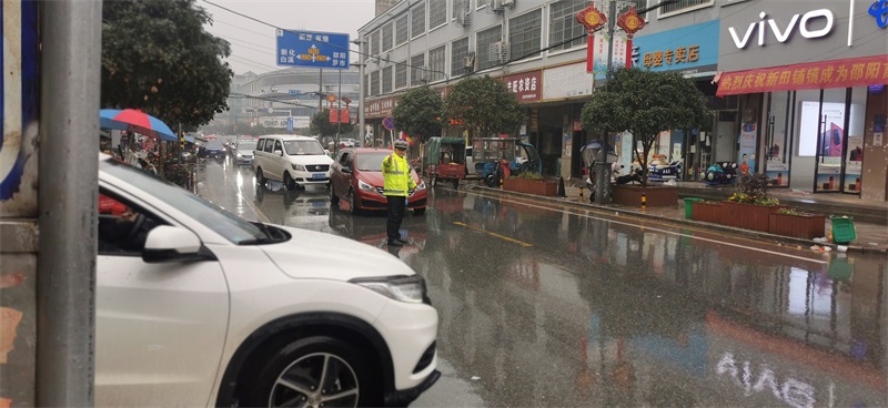 新邵交警圆满完成2023年春运期间道路交通安保工作