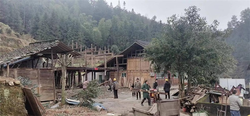 洞口县江口镇强化宣传引导着力解决自建房整治难题