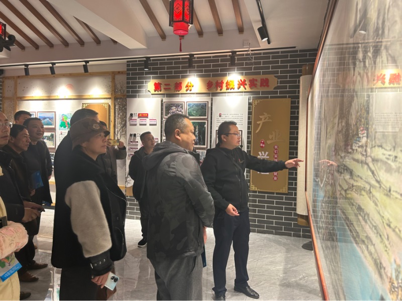 洞口县古楼乡组织开展观摩学习活动