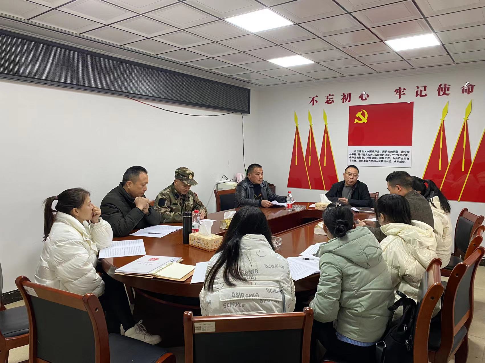 新邵县小塘镇人大：开展人大代表培训 提高代表履职能力