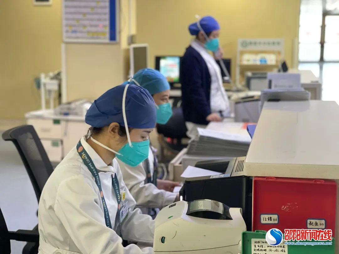  担负战疫使命 践行医心为民 ——邵阳市中心医院