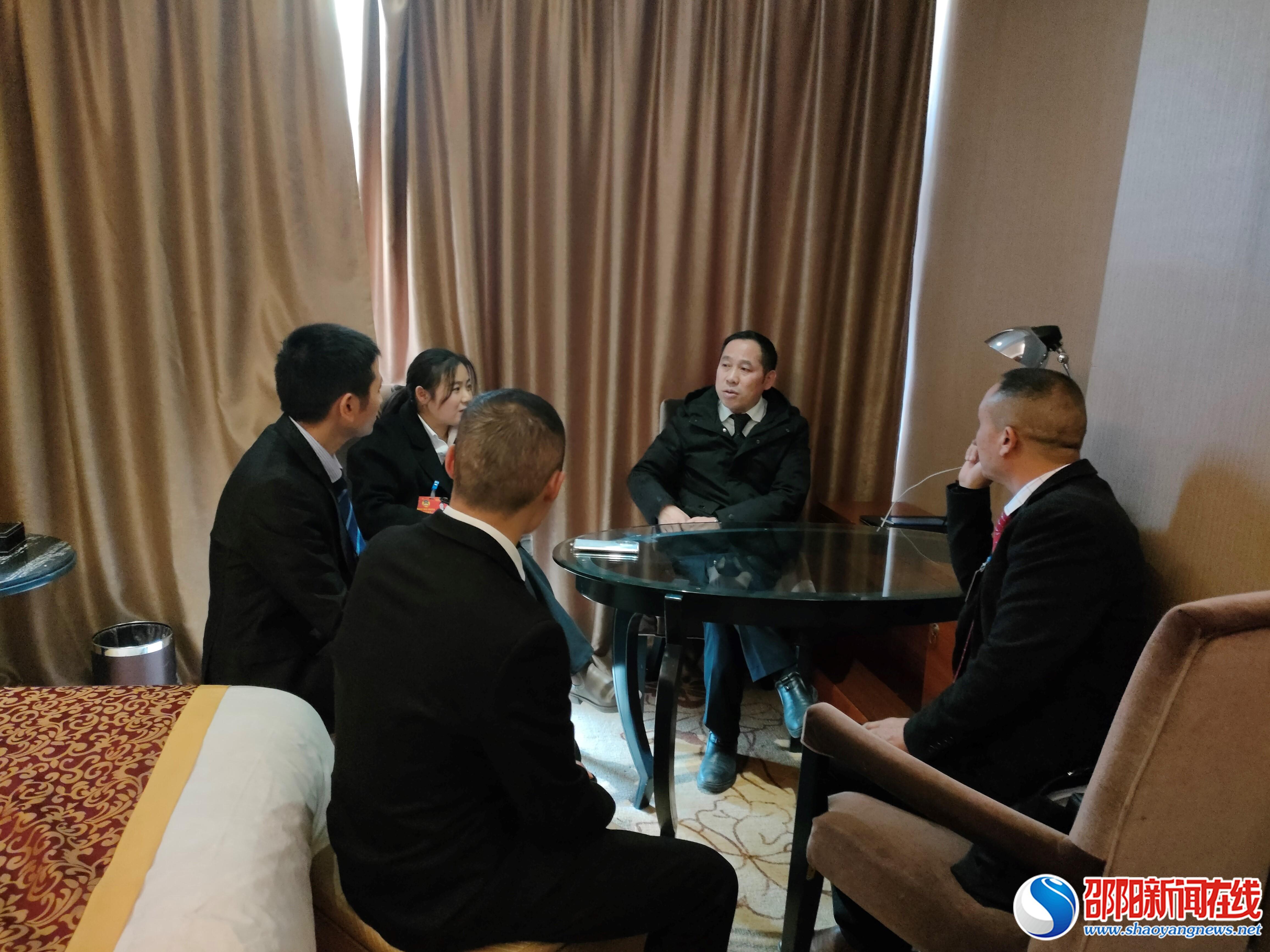 洞口县杨林镇开展谈心谈话活动