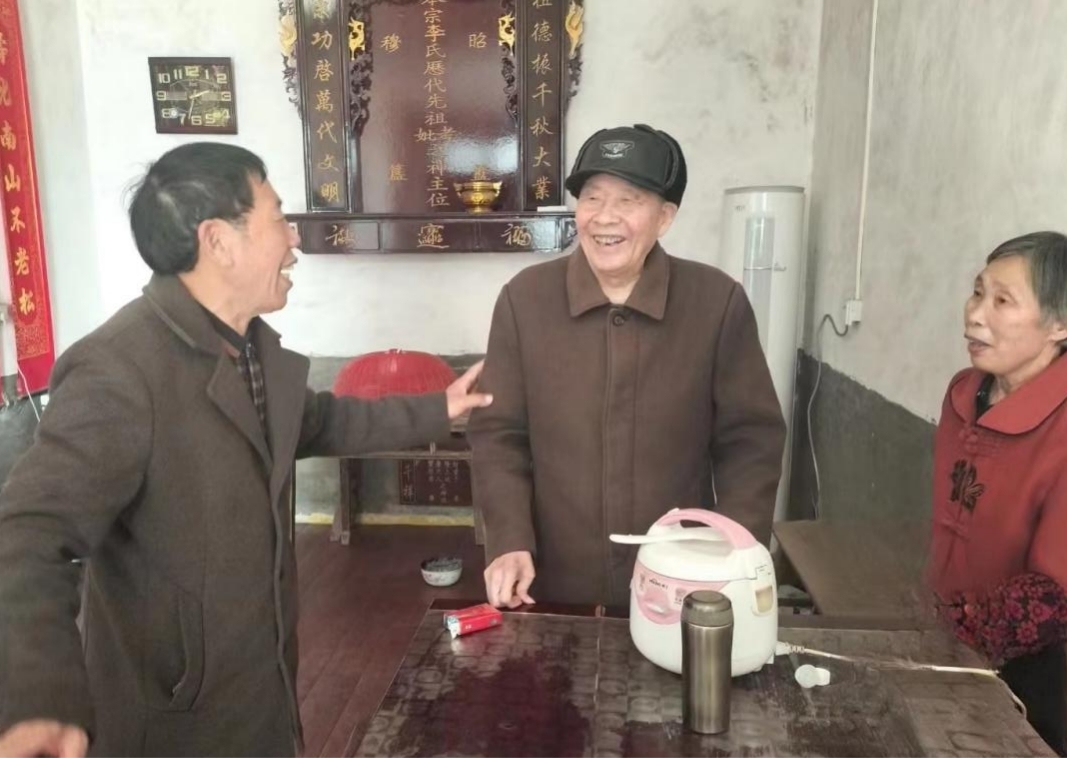 邵东市团山镇开展退休干部走访关爱活动