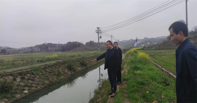 邵东市流光岭镇持续推进河库“清四乱”常态化