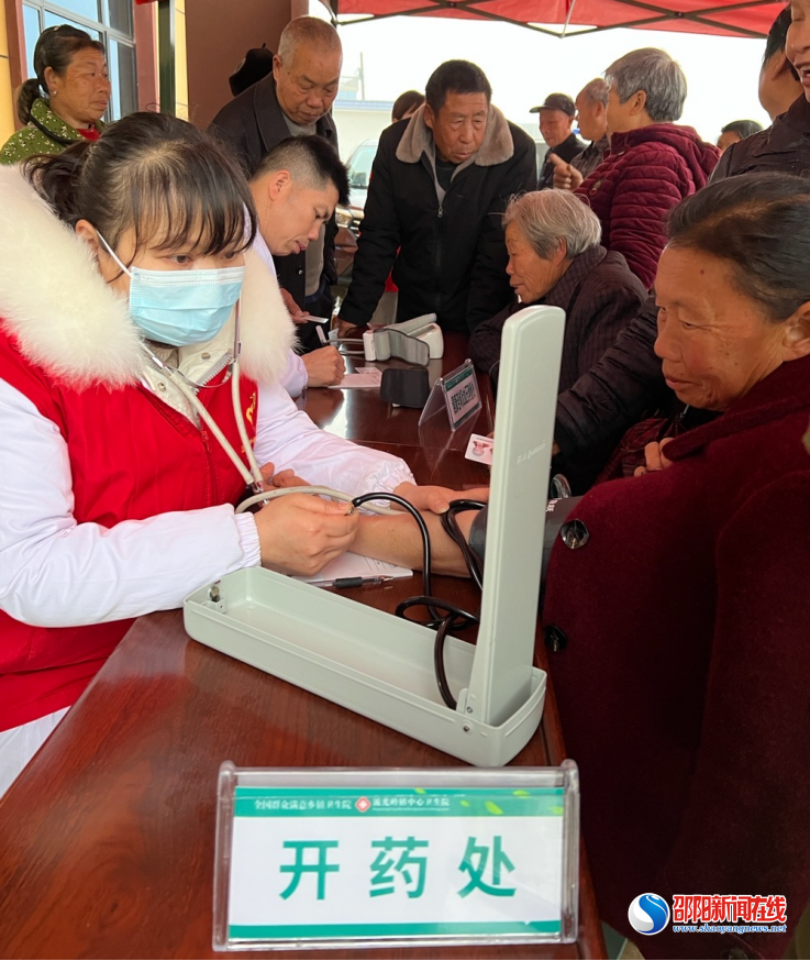 邵东市流光岭镇中心卫生院下乡送医送药活动获群众好评