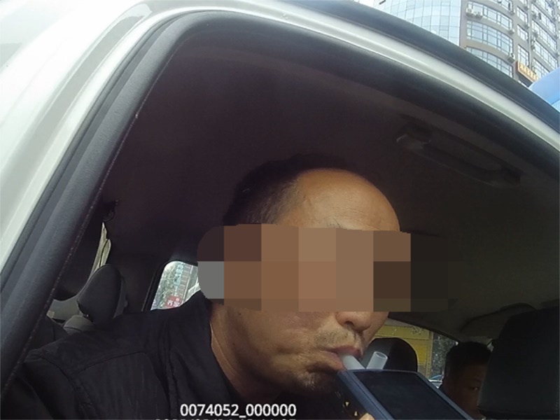湖南邵东：侥幸心理不可有 男子二次酒驾被查
