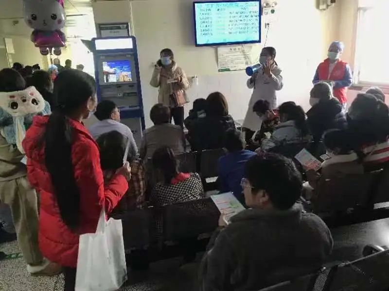邵阳市中心医院：​弘扬雷锋精神，牢记初心使命—内科三支部助力抵御“流感
