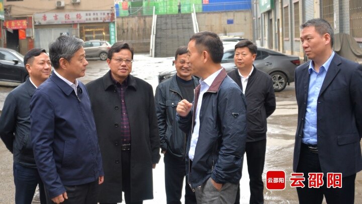 严华在新邵县督导检查防汛备汛工作