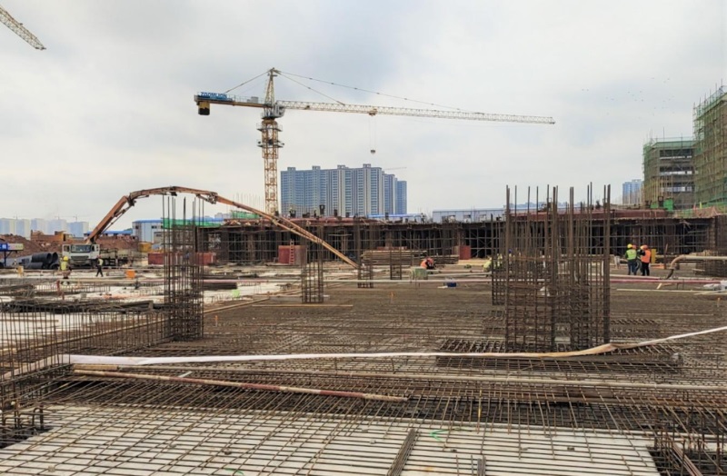 邵东奥特莱斯购物公园23#双子楼地下室完成底板浇筑