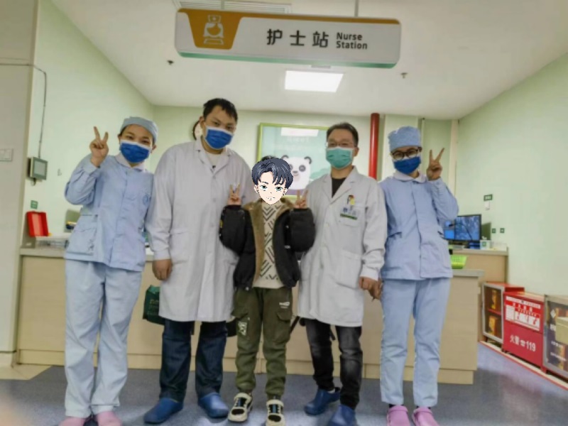 命悬一线！10岁男童误吞笔头，PICU紧急救治