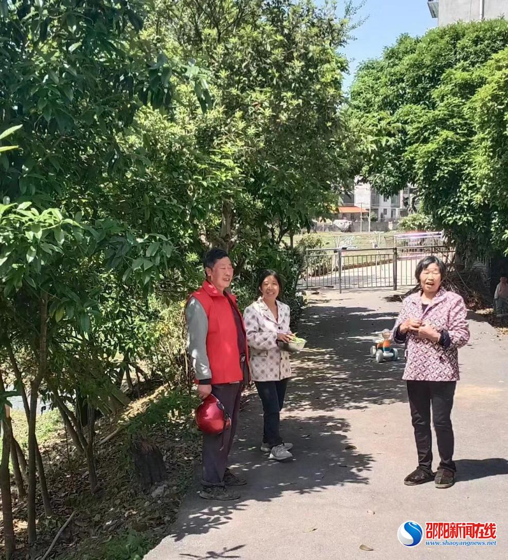 邵东市水东江镇：发挥“四员”作用，村民代表当群众知心人