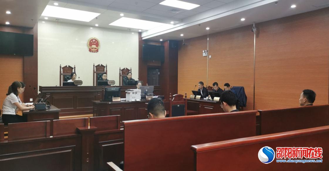 洞口县积极落实行政机关负责人出庭应诉制度