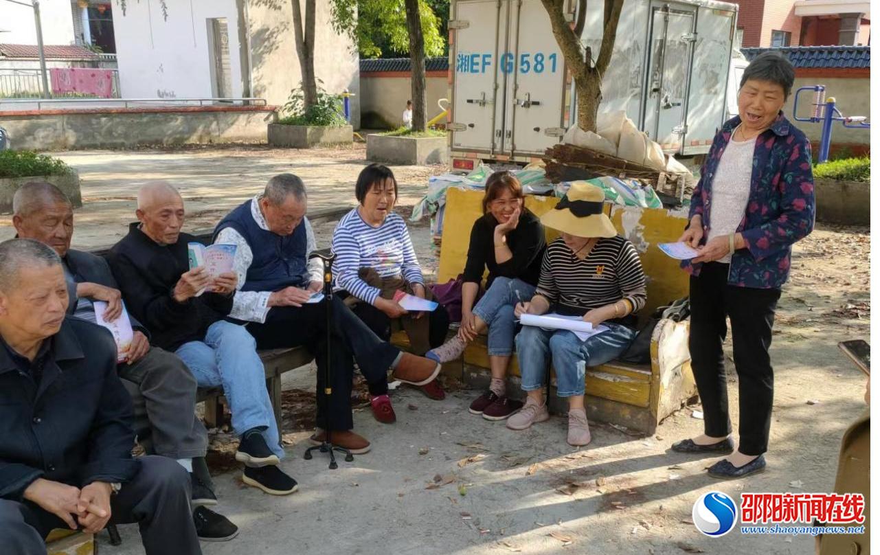 洞口县石江镇：禁毒宣传进社区 筑牢识毒拒毒墙