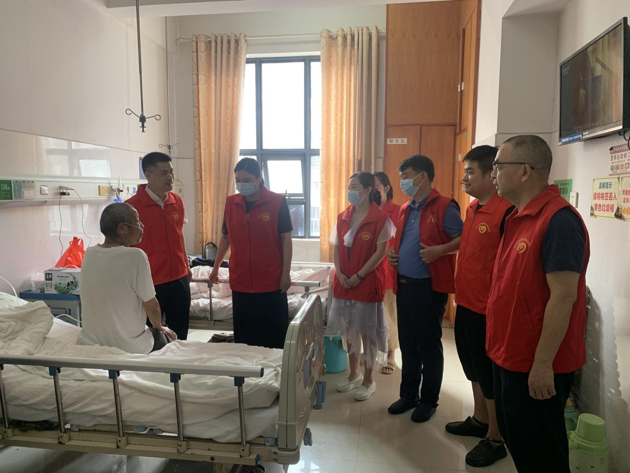 邵东市中医医院内科：开展“大兴调查研究”主题党日活动