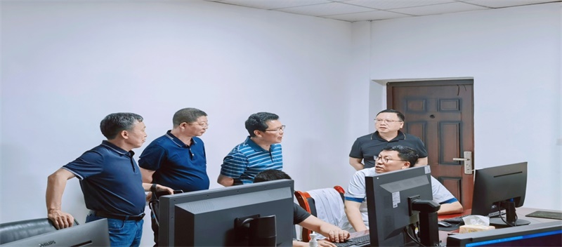 市委改革办到新邵县人民医院调研公立医院高质量发展工作