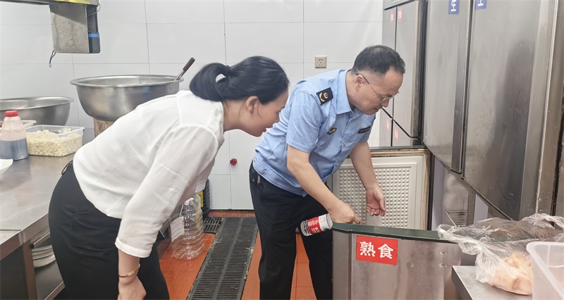 洞口县市监局开展野生蘑菇专项检查