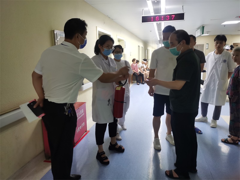 邵阳市中心医院机关后勤第四党支部主题开展安全生产党日活动
