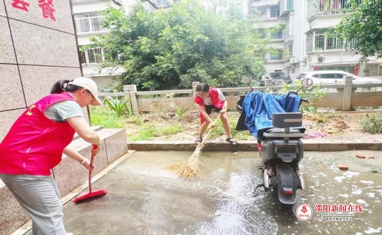 闻“汛”而动，国寿寿险积极参与防汛救灾