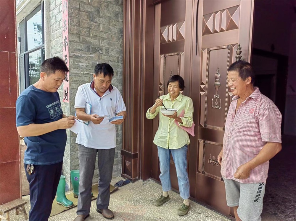 洞口县石江镇：禁毒知识宣讲进村庄