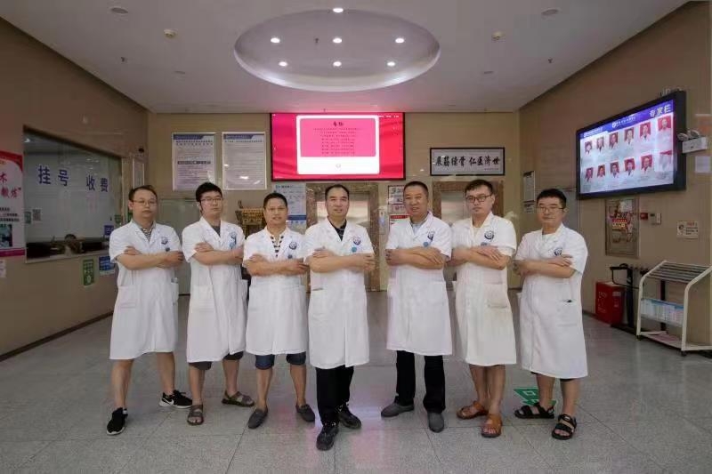 专注骨科惠泽患者 —— 记邵阳“好医生”成和骨科医院院长阳伟舒