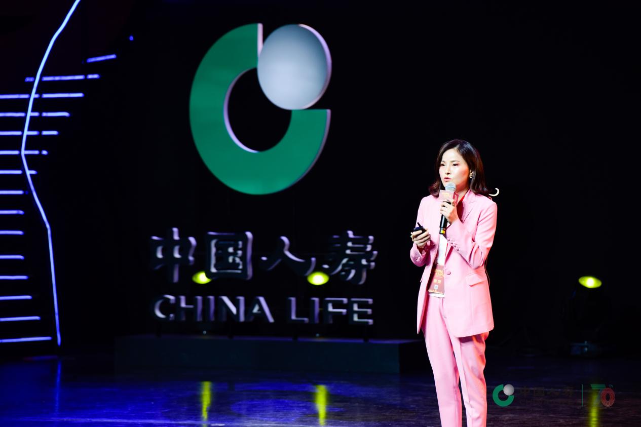 筑梦黄金时代的寒梅——记“国寿名人堂”会员邬旦梅
