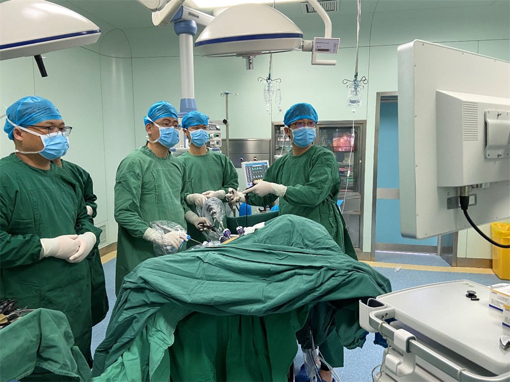 邵阳县人民医院胃肠外科完成首例经自然腔道标本取出（NOSES）腹腔镜直肠肿瘤切除术