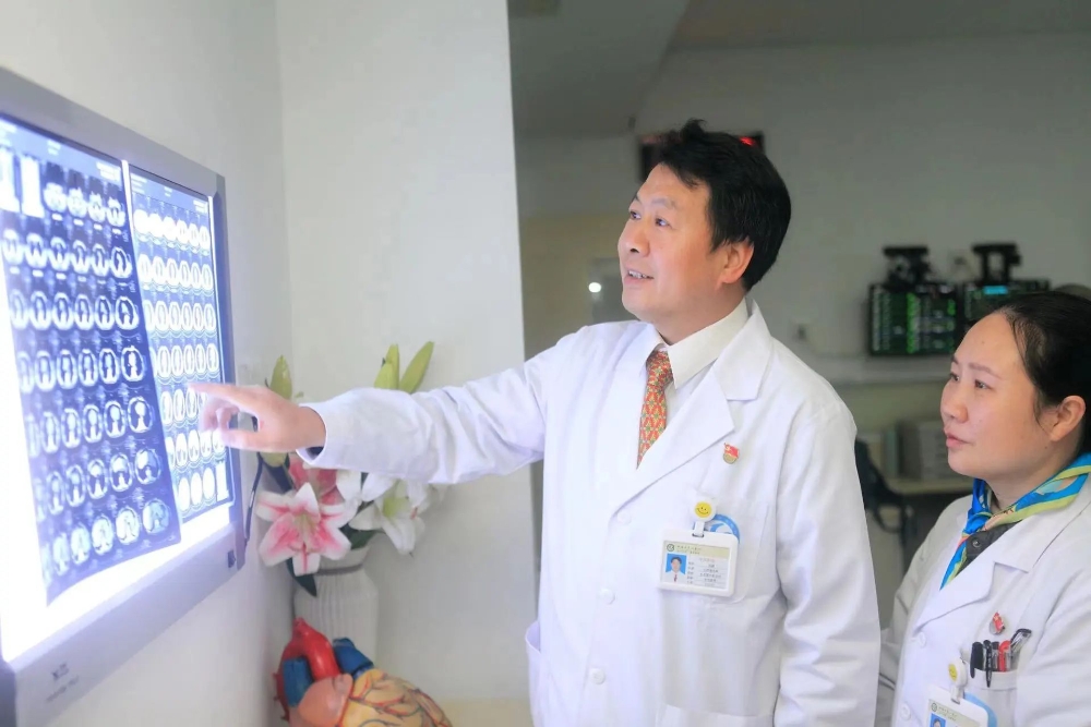 邵阳市中心医院“心血管介入门诊”开诊