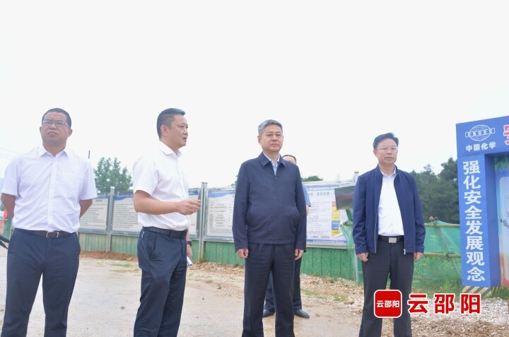 严华在洞口县、绥宁县督导生态环境保护突出问题整改工作