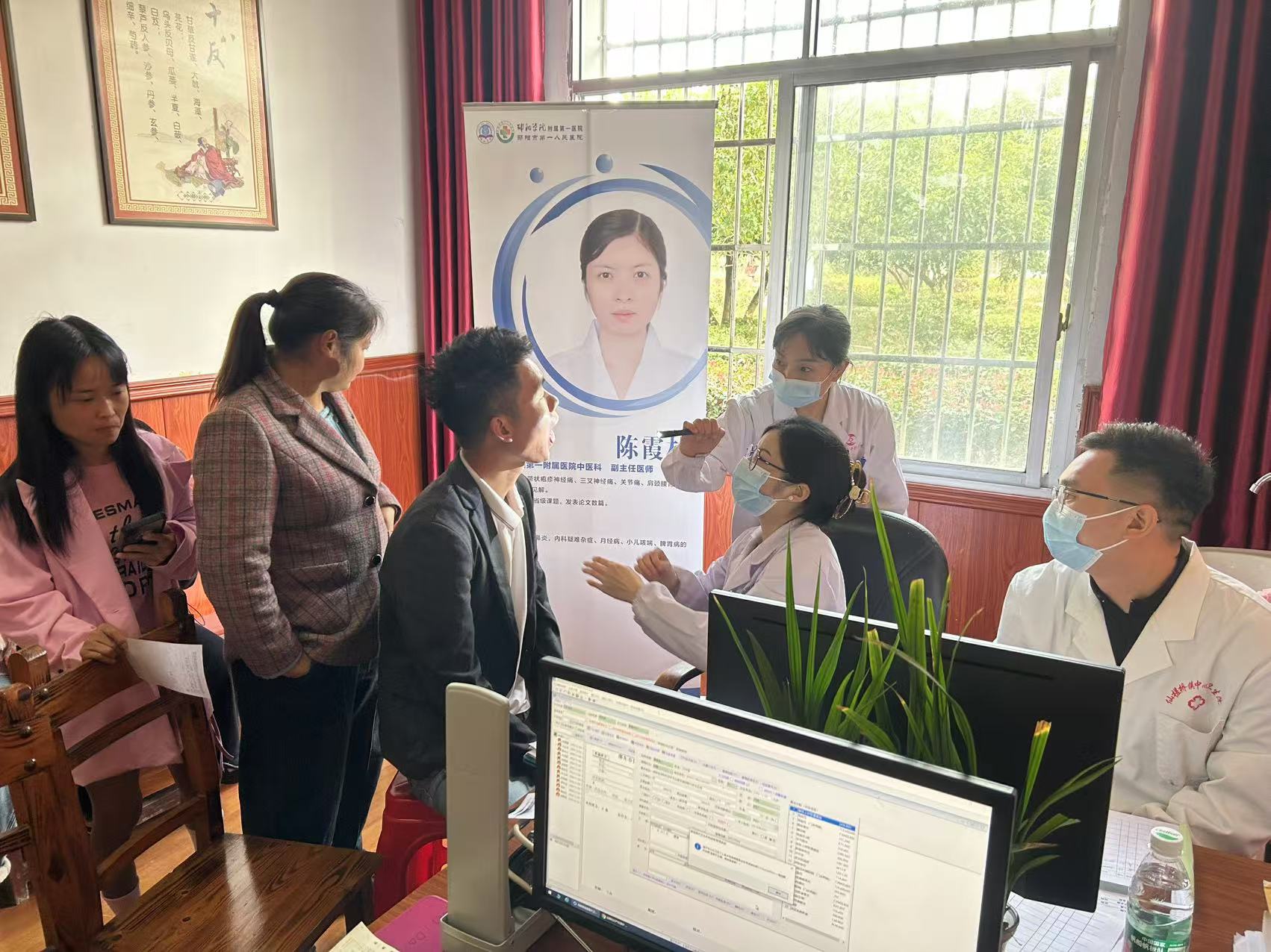 邵阳市巡回医疗队在邵东市仙槎桥镇中心卫生院开展义诊活动