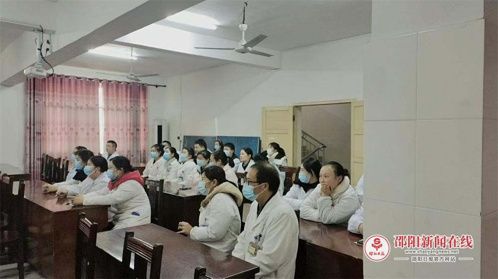 隆回县高平镇中心卫生院召开诺如病毒知识培训会