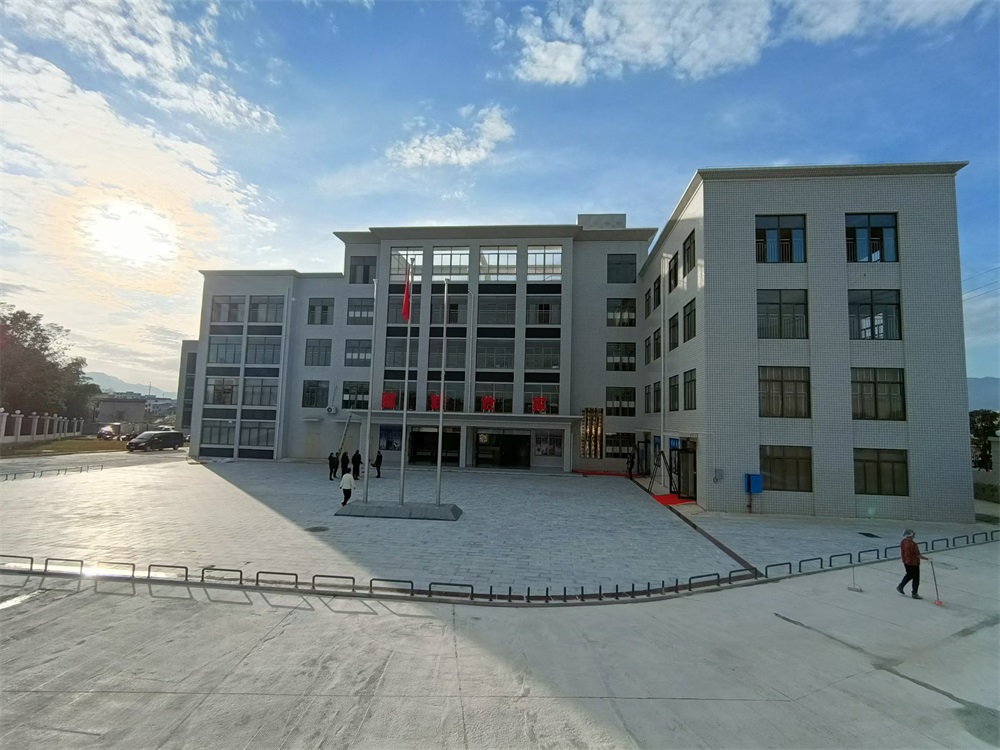 洞口经开区项目建设收尾忙