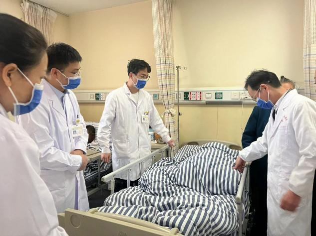 邵阳市中心医院烧伤整形美容外科和大祥区人民医院外科开展学习交流活动