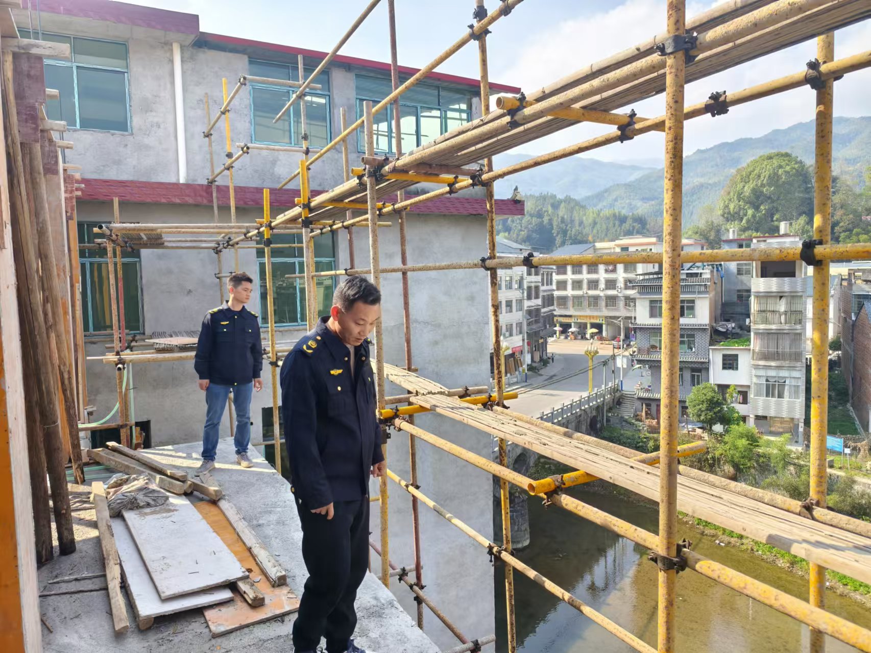 洞口县江口镇：强化基层执法，提升治理能效