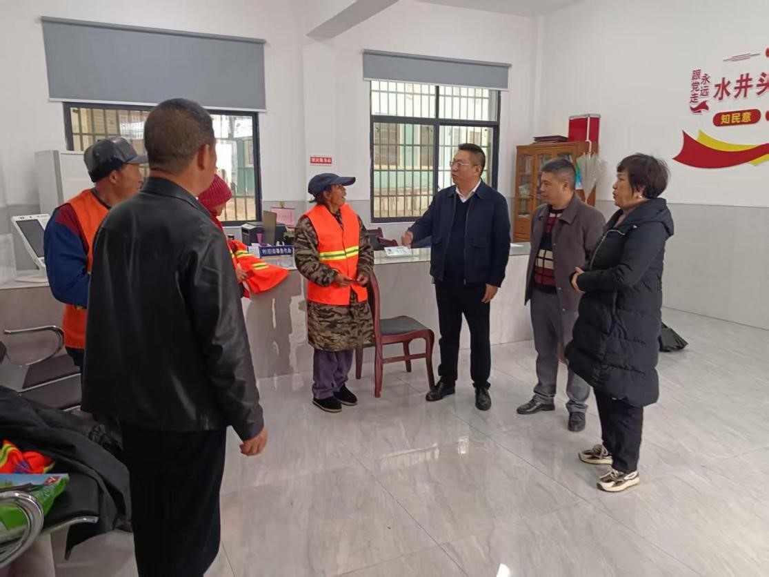 邵东市牛马司镇：春节慰问暖人心，人居环境展新颜