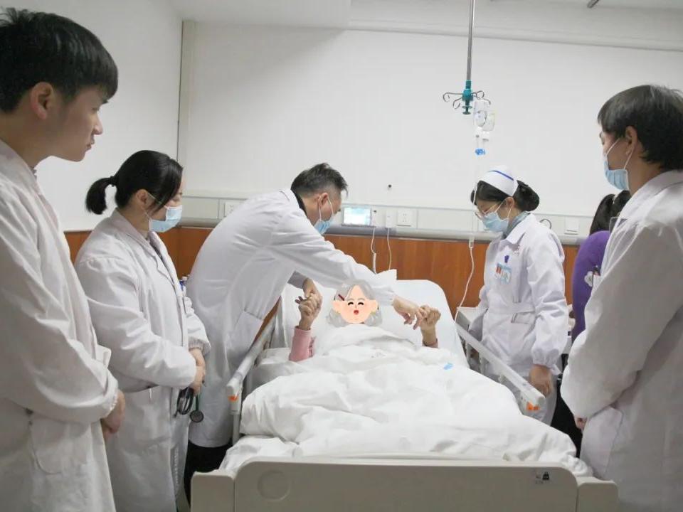 邵东市中医医院成功救治高龄脑卒中患者