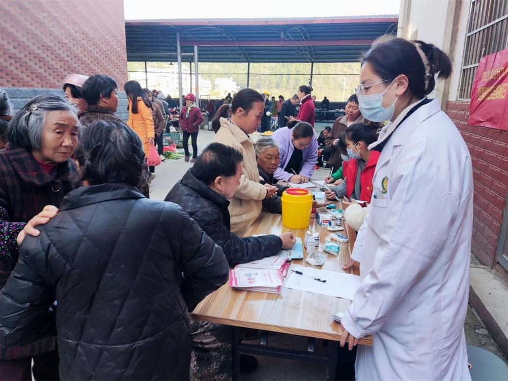 邵东市堡面前乡卫生院开展第30个世界防治结核病日主题宣传活动