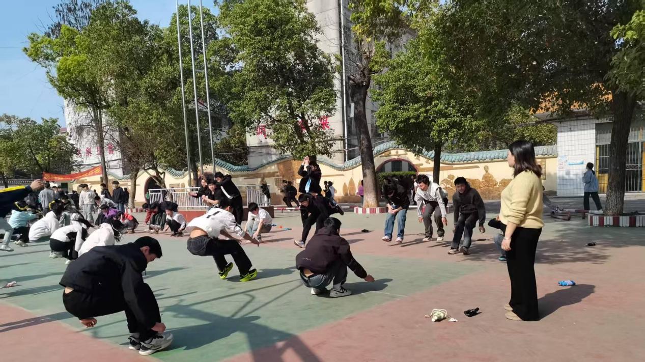 武冈三中：创新落实“双减”政策，打造阳光大课间