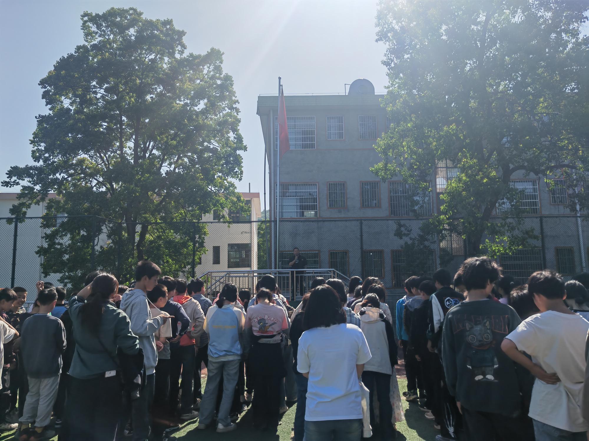 ​武冈市秦桥镇中学防灾减灾日宣传周活动圆满落幕