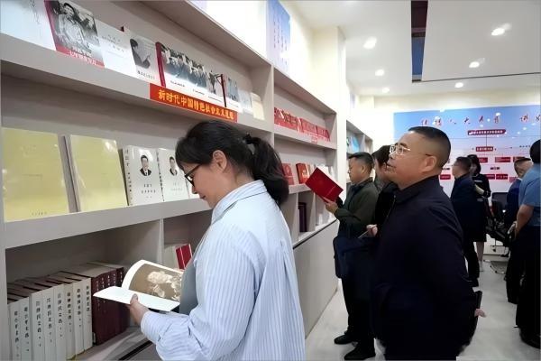 城步：人民代表大会制度研学基地成群众学习驿站