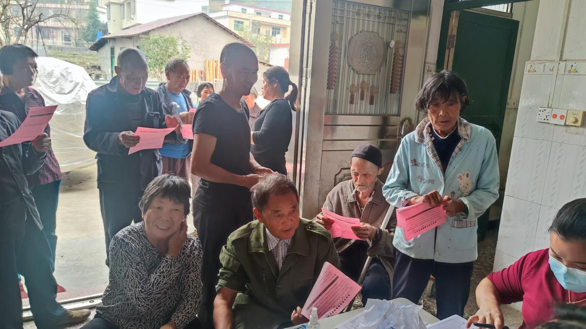 洞口县石柱镇卫生院开展世界无烟日主题宣传活动