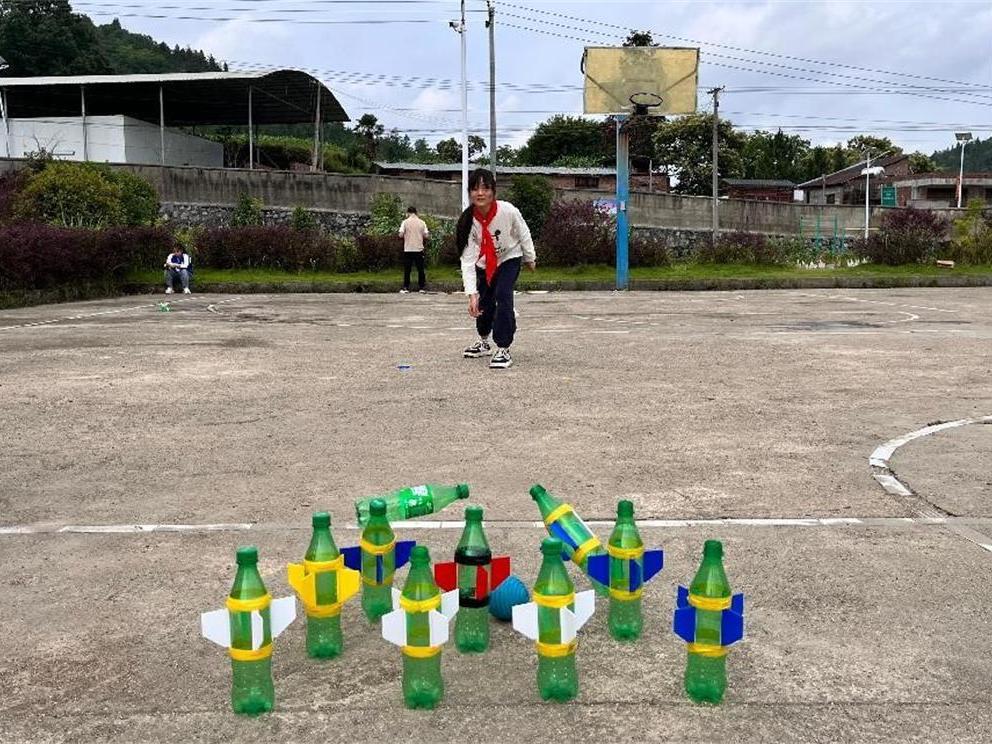 隆回县岩口镇继志小学开展六一儿童节系列活动