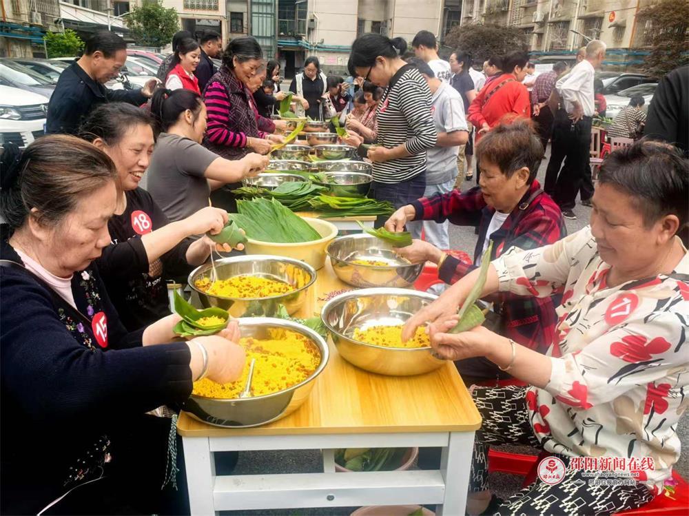 绥宁县：浓情端午传承文明  粽子赠送孤寡老人
