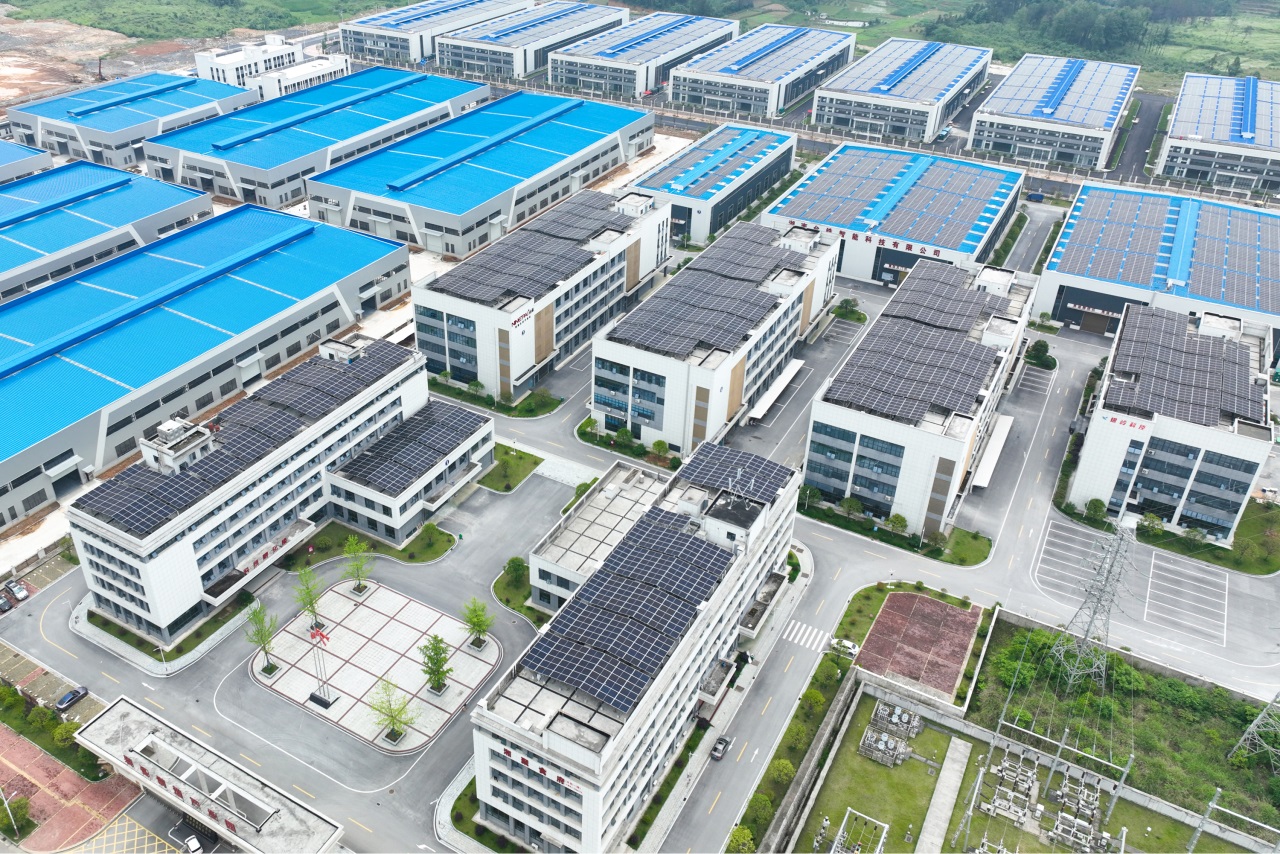 经开速度！洞口经开区11兆瓦光伏能源项目28天极速建成并网发电