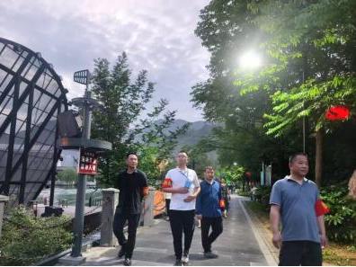 城步儒林镇：人大代表化身“巡防员”筑牢巫江夜游安全防线