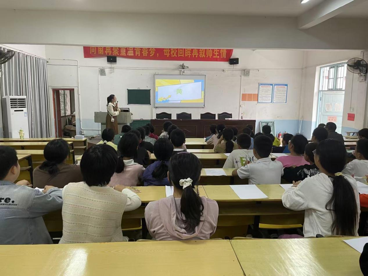 武冈市荆竹铺镇朱溪中学开展教研教改系列活动