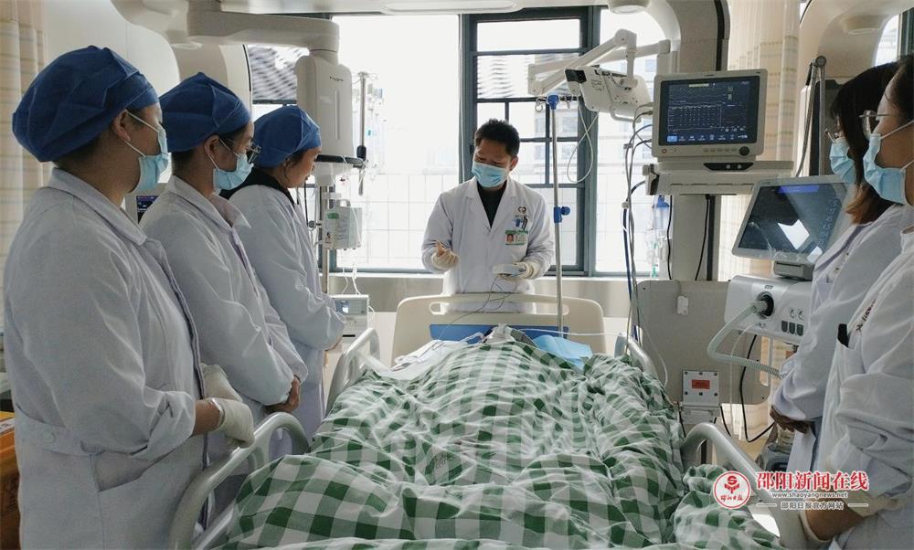 床旁植入起搏器，ICU内筑防线——邵东市中医医院成功为危重患者重启“生命引擎”