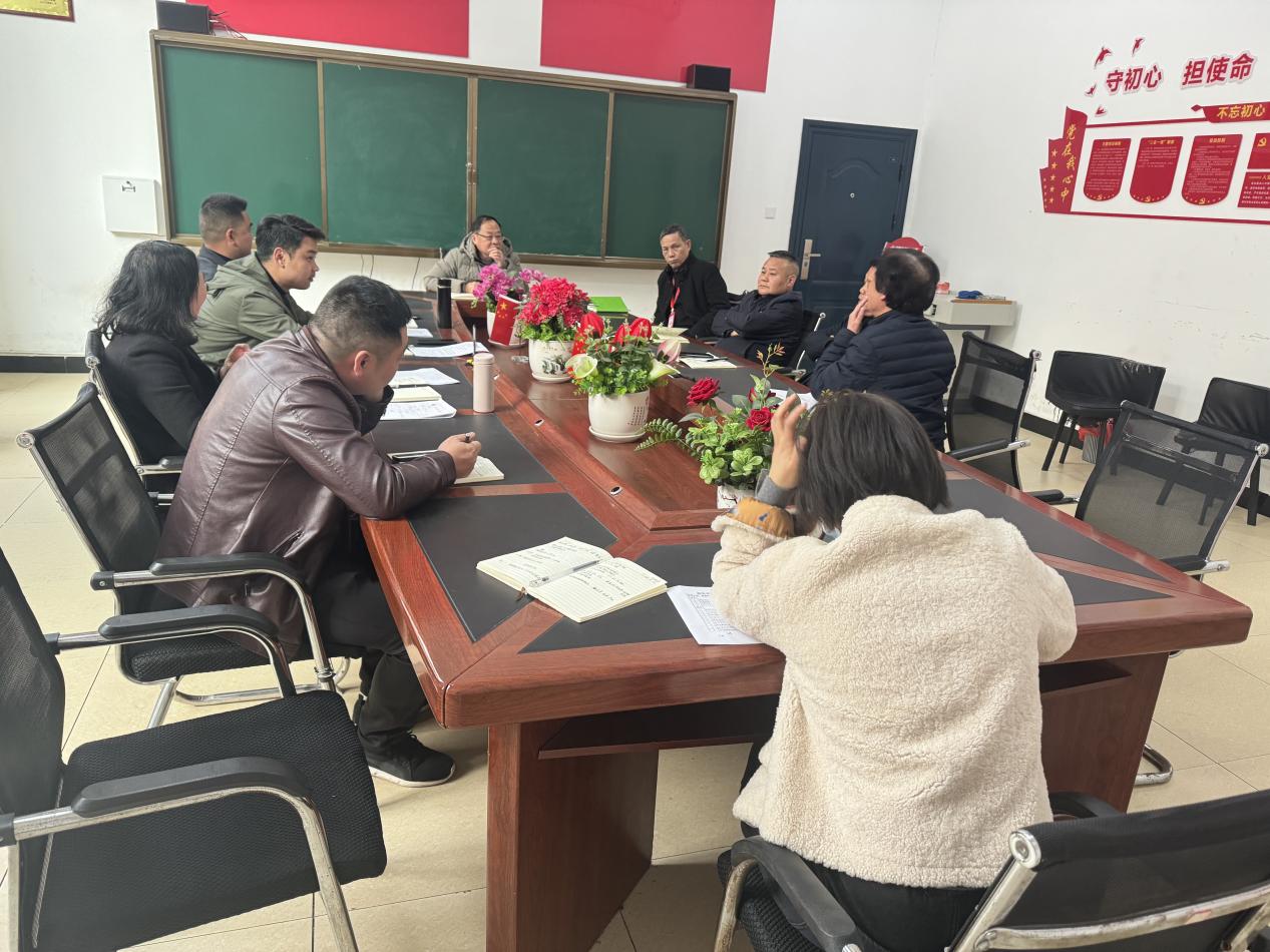 邵阳市湘智鸿才高级中学举行12月份月考