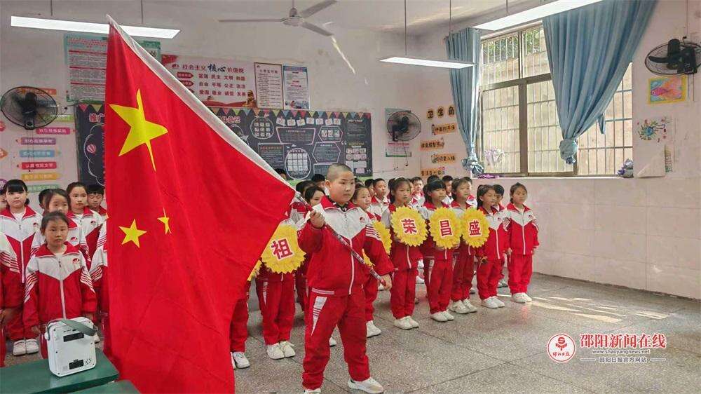 隆回县东方红小学“大思政”合唱比赛燃动校园