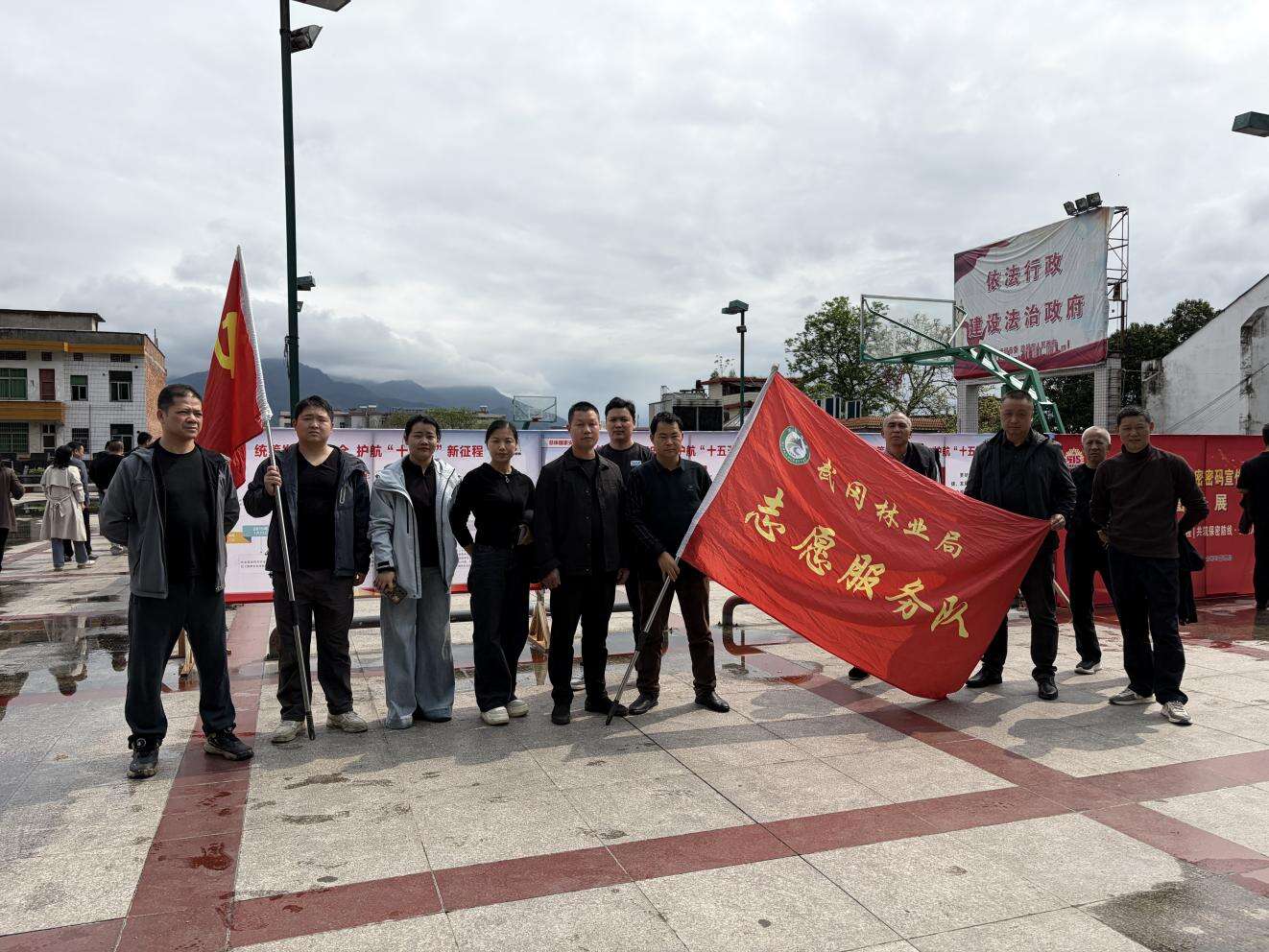 武冈市林业局参加国家安全教育宣传展览活动