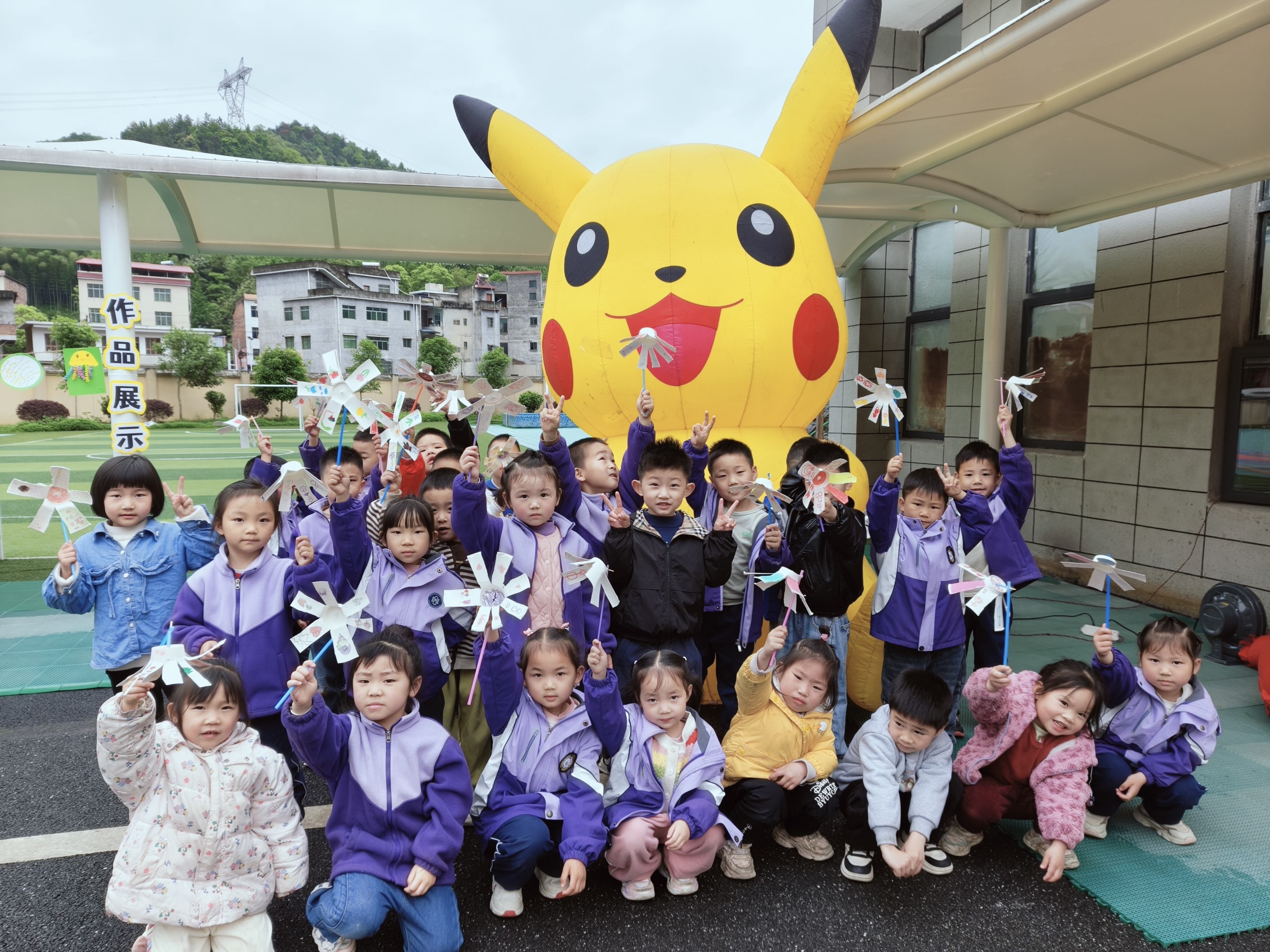 武冈市邓家铺镇中心幼儿园开展“携手共育 见证成长”家长半日开放活动